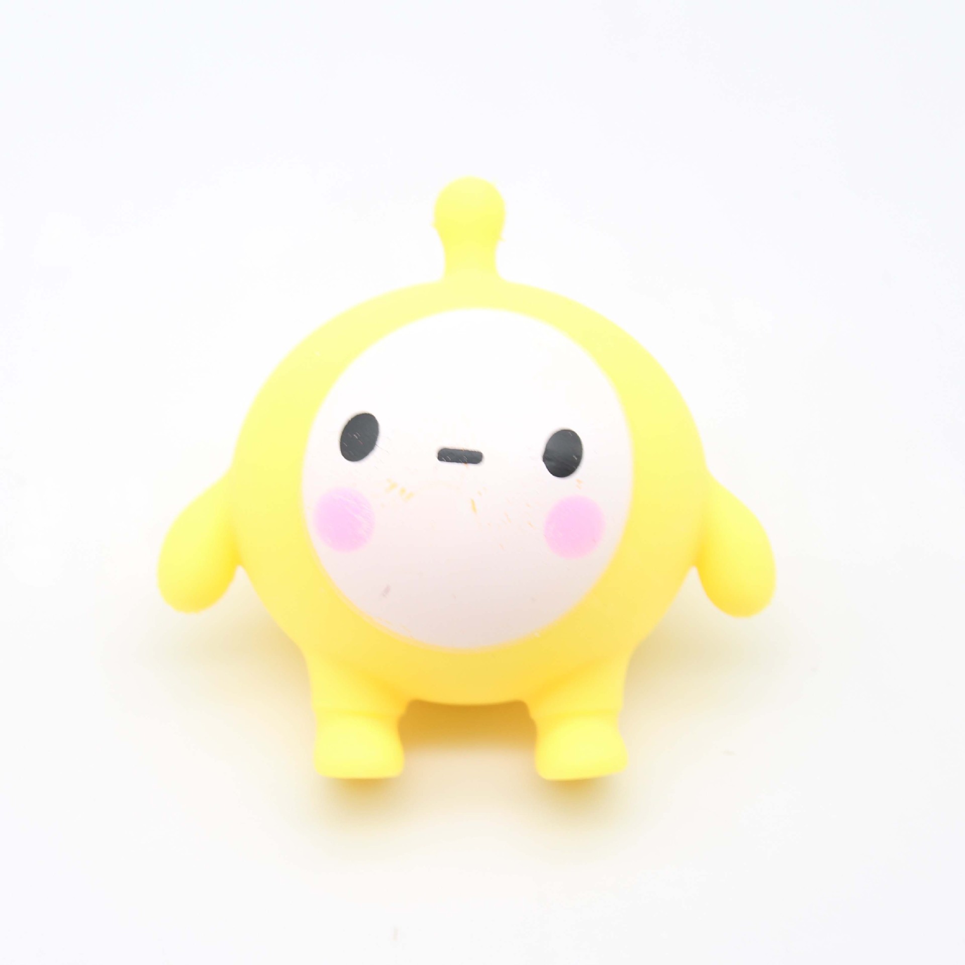 독립 opp 가방에 큰 노란색 계란 와플