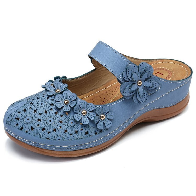 Wedge Sandals 2026 Summer New Style Floral Clogs for Women Large Size Flat Round Toe Casual Sandals Wholesale Size 43 Wedge Sandals 2026 Summer New Style Floral Clogs for Women Large Size Flat Round Toe Casual Sandals Wholesale Size 43