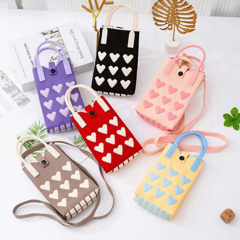 Korean Style Niche Design Cute and Sweet Heart Mini Mobile Phone Bag Knitted Shoulder Crossbody Bag Portable Handbag for Women