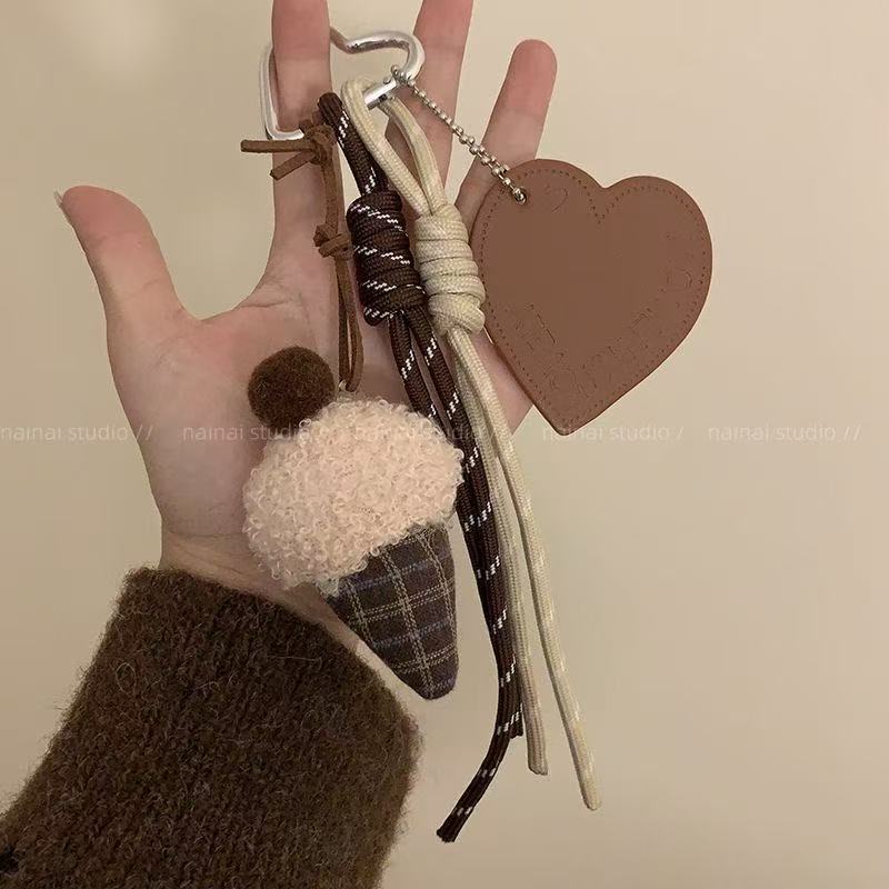 可爱いインスタ小能ストラップぬいぐるみiuバッグ挂け编みひも韩系登山ロープバッグ挂けキーホルダー高颜|undefined