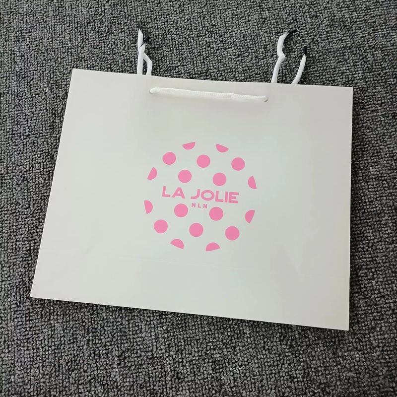 Eco-Friendly Paper Bags—Durable, Stylish, and Sustainable Packaging Solutions to Meet All Your Business Needs Eco-Friendly Paper Bags—Durable, Stylish, and Sustainable Packaging Solutions to Meet All Your Business Needs