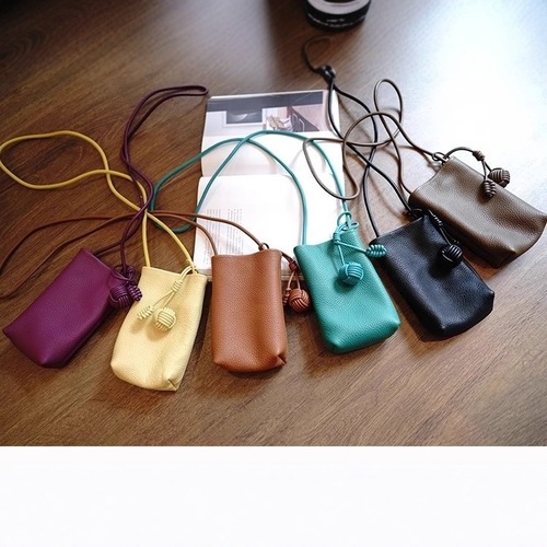 Mini Handbag for Women 2025 New Simple Casual Phone Bag Korean Style Fashionable and Versatile Crossbody Bag