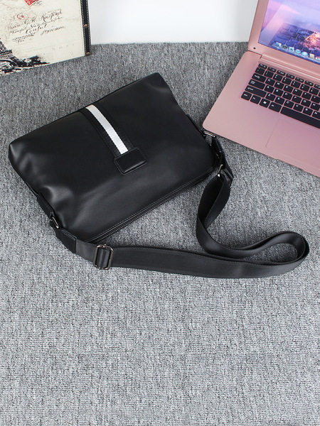 Fashionable one-shoulder bag