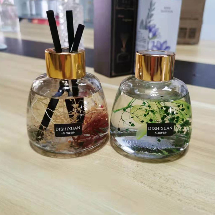 创意苹果形香薰玻璃瓶无火精油挥发香插瓶空瓶车载香薰瓶批发