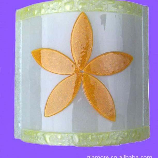 ��Ӧ���۲����ú�ɫ���ݷۣ��в㷢�ݷۣ����۲�������