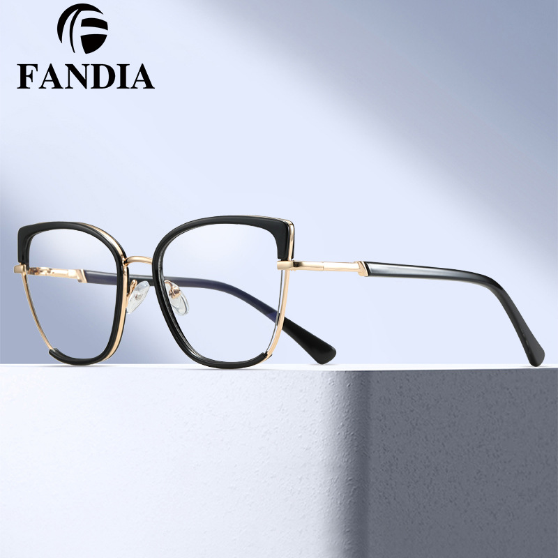 82196 Europa y América TR90 moda degradada marco de gafas ultraligeras marco de gafas de estiramiento facial gafas anti-luz azul gafas de mujer