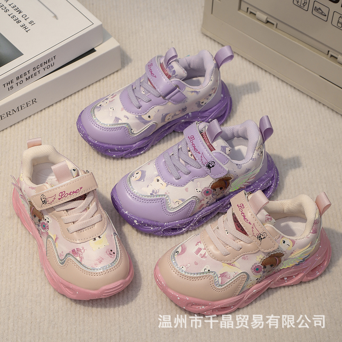 女童带灯春季新款儿童运动鞋皮面单鞋百搭学生鞋卡通公主鞋休闲鞋