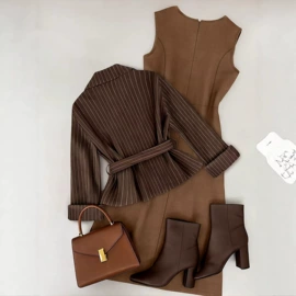 连衣裙;女式衬衫;时尚休闲套装