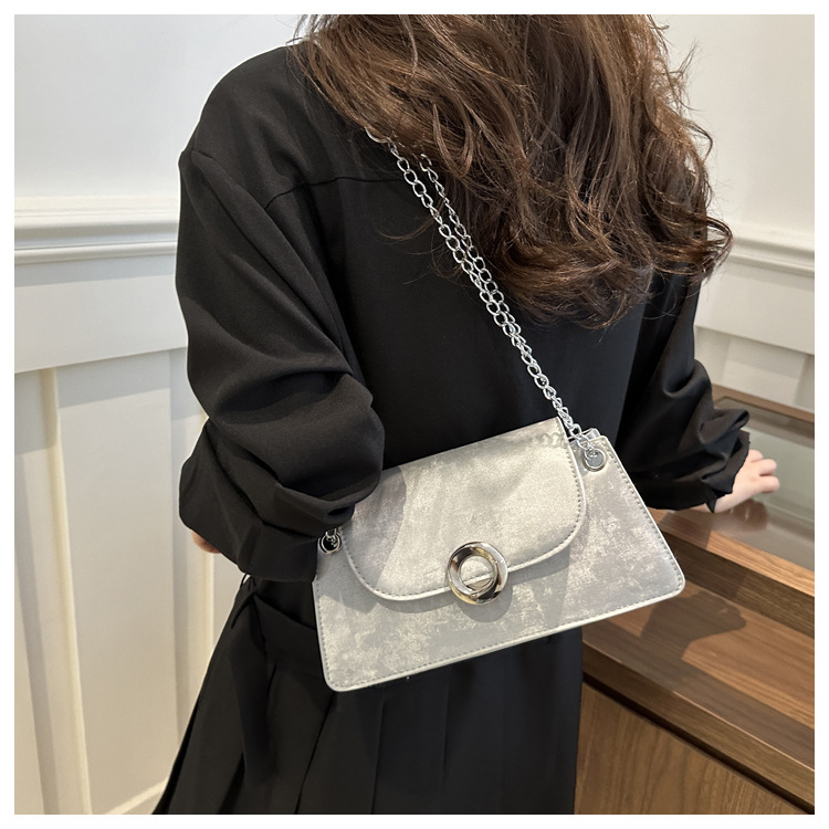 Borsa a tracolla da lavoro versatile a catena color caramella da donna, casual, semplice e alla moda, in PU, 2024_voghion.com