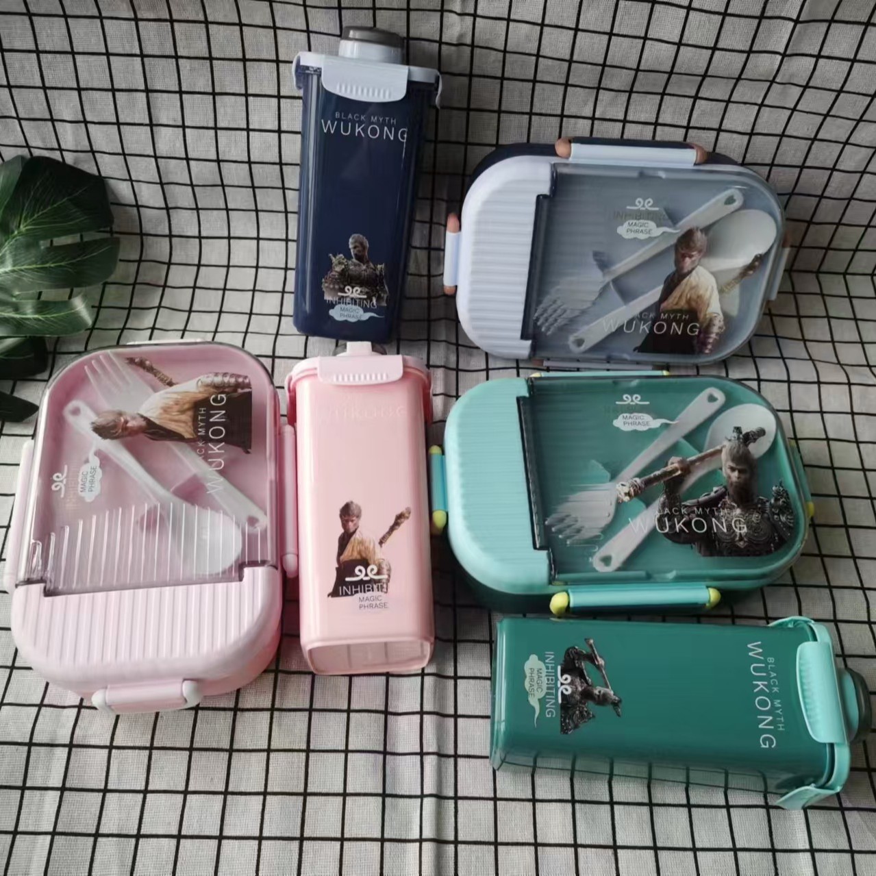 2024午餐盒卡通图图案新款卡通水壶饭盒套装饭盒配水壶