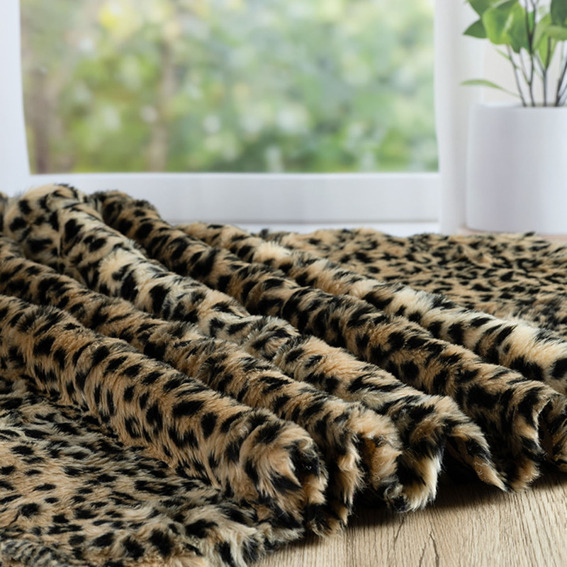2cm Leopard Print Tiger Print Zebra Print Short Plush Fabric Artificial Fur Fabric Performance Clothing Background Cloth Handmade DIY 2cm Leopard Print Tiger Print Zebra Print Short Plush Fabric Artificial Fur Fabric Performance Clothing Background Cloth Handmade DIY