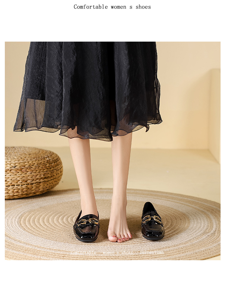 Άνοιξη και φθινόπωρο νέα φλατ παπούτσια γυναικεία κορεατική έκδοση λουστρίνι μαύρα μικρά δερμάτινα παπούτσια μόδας τετράγωνο δάχτυλο μεταλλική πόρπη παπούτσια Huidong χονδρική_voghion.com