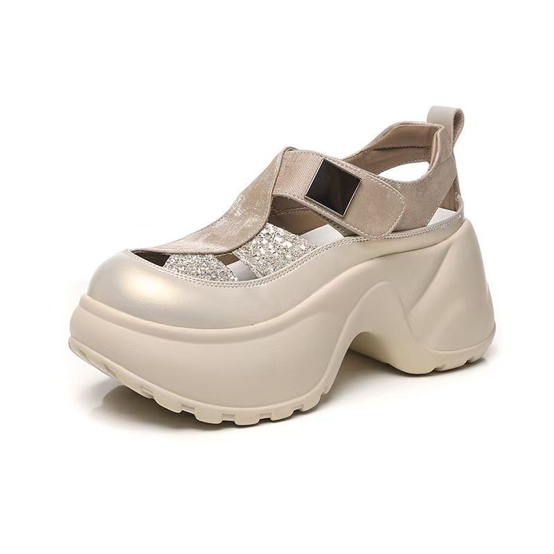 Verano nuevo ventilador hueco casual muffin zapatos deportivos para mujeres zapatillas frías con suela gruesa para aumentar la altura para usar sandalias de cabeza para mujeres