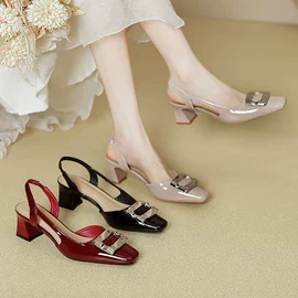 女式时装单鞋;高跟凉鞋;女式皮靴