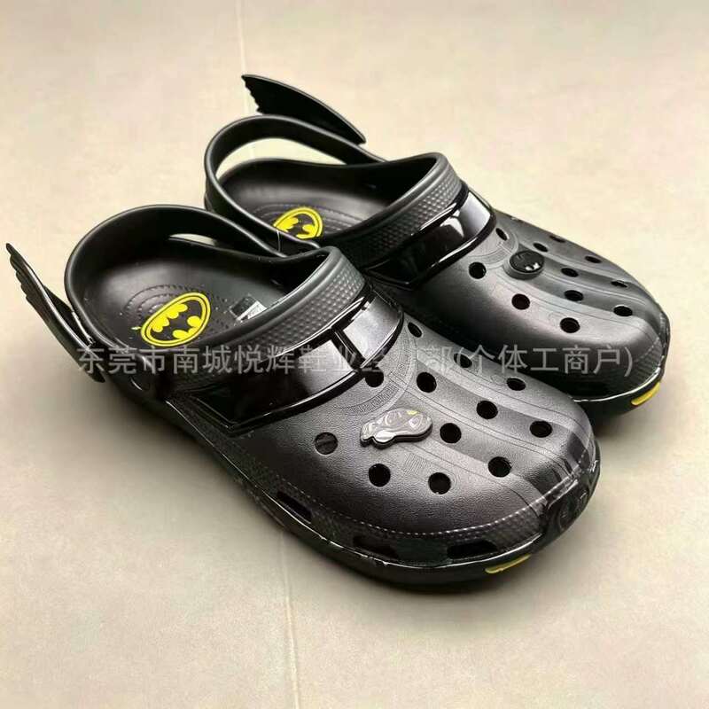 New Batman Classic Clogs Beach Shoes Sandals Cartoon Summer Closed-Toe Non-Slip Comfortable Casual Slippers