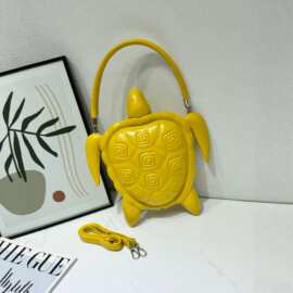 2025新款个性创意海龟包独特超好看动物包包手提斜挎包设计感小众