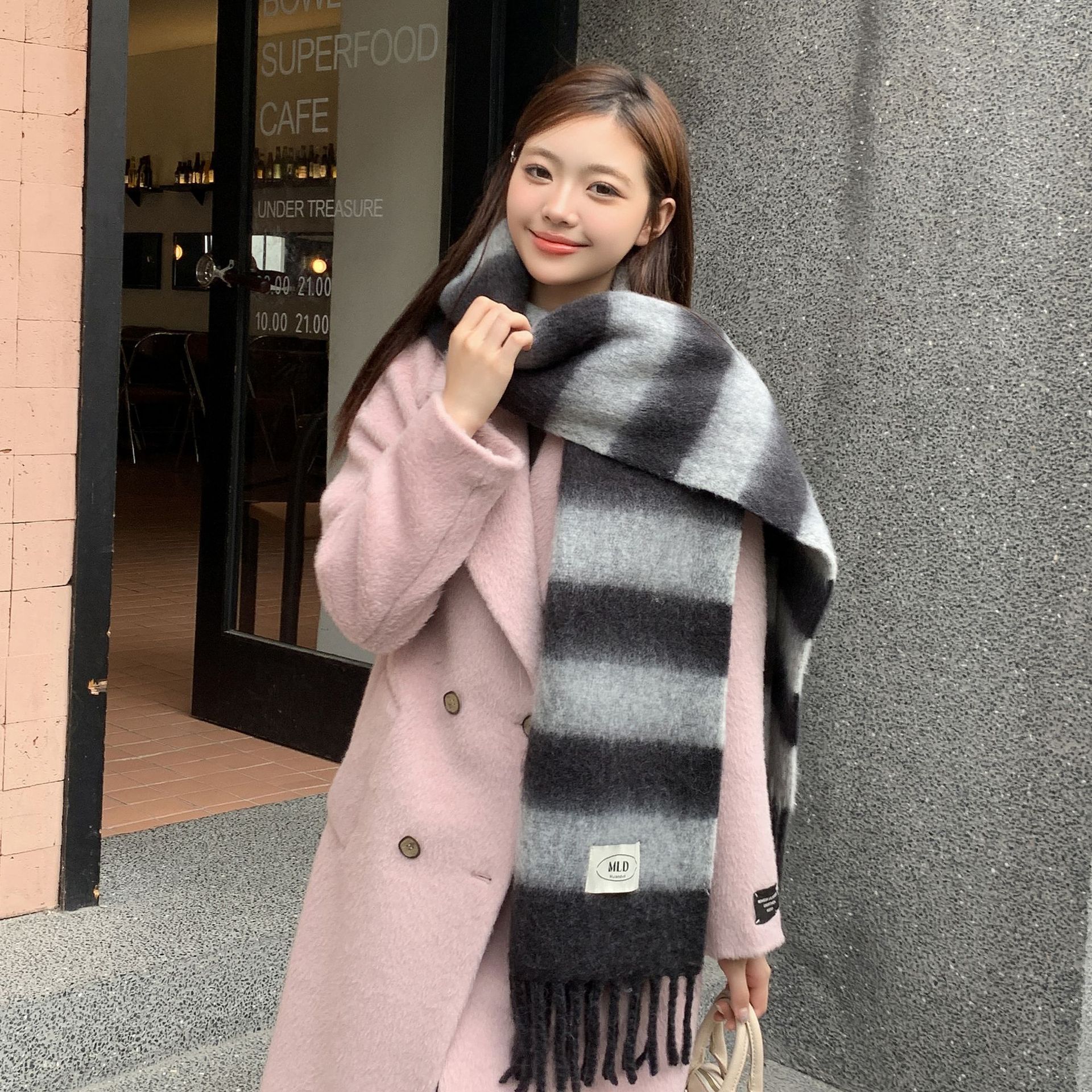 Corea del Sur AC rayas de color combinado bufandas de cachemira 2024 nuevo otoño invierno moda versátil pareja calentamiento buñuelo