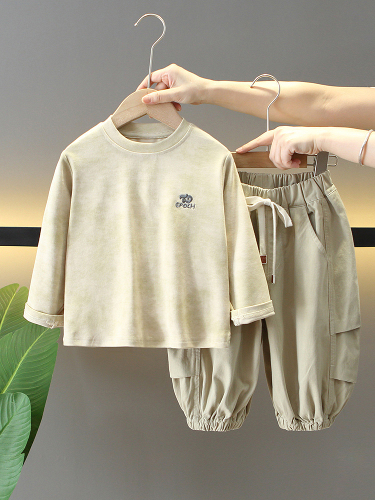 Conjunto de Otoño para Niños 6152, Nuevo Conjunto de Tres Piezas de Suéter para Niños, Estilo Coreano, Primavera y Otoño 2026