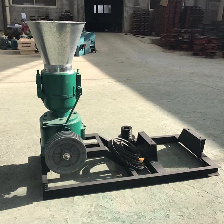 家用电颗粒饲料成型机 型号齐全饲料颗粒机 出售养殖饲料颗粒机