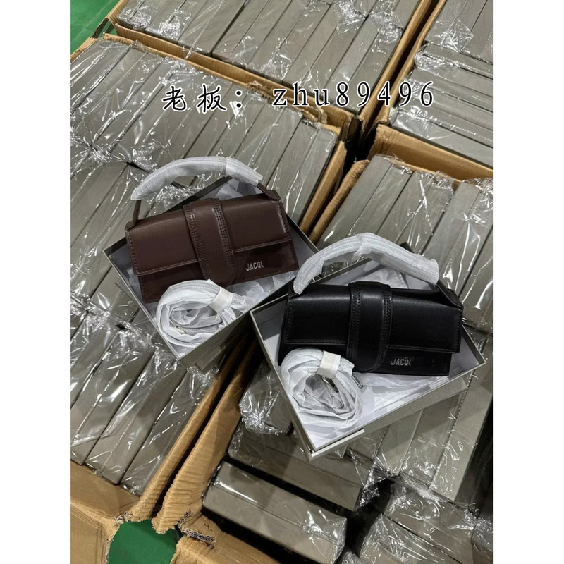 2025 New Autumn and Winter Women's High-Quality Flip-Top Handbag, Fashionable and Versatile Hand-Held Shoulder Crossbody Small Square Bag