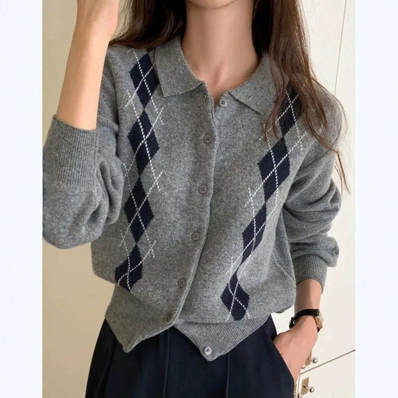 Cross-border color-blocked diamond jacquard knitted cardigan jacket for women, new autumn and winter college style soft sweater Cross-border color-blocked diamond jacquard knitted cardigan jacket for women, new autumn and winter college style soft sweater
