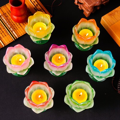 Increase the height of the glass candle holder, windproof candle holder, put candles, product homemade DIY oil lamp