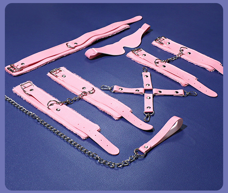 Jiuai SM Bondage Set, Plush Handcuffs and Nipple Clamps, 7-Piece Couple Play Kit — detail image 16