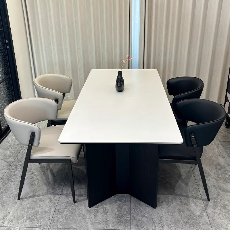 Mesas y sillas de comedor para el hogar Fábrica al por mayor Sala de estar Cocina Hotel Restaurante Silla flotante de celebridades de Internet Silla de comedor con respaldo francés italiano