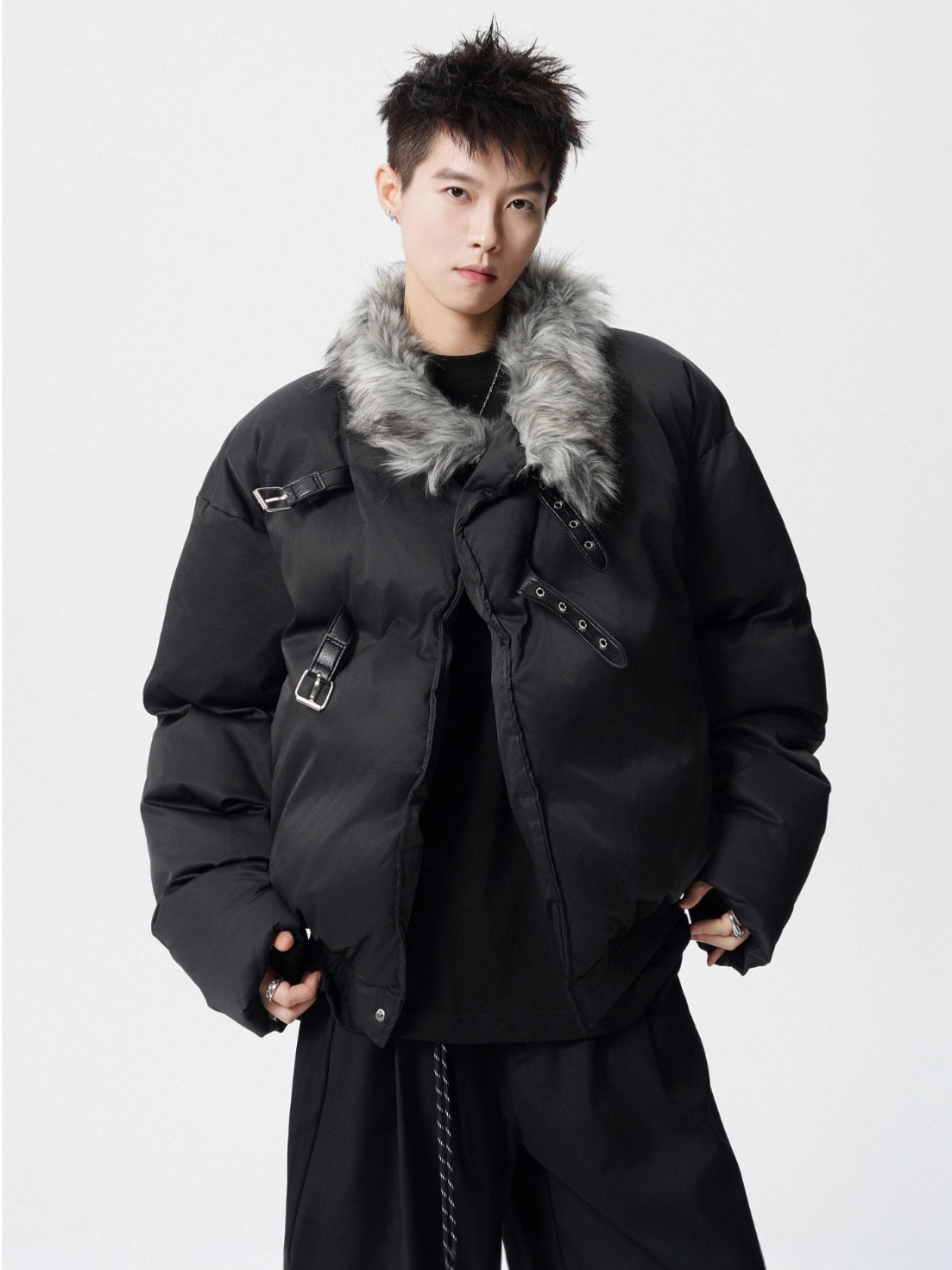 Trendy Cotton Jacket with Fur Collar and Tie Straps, Couple's Style, Winter Design with a Unique Structure, Stand-Up Collar, Loose Fit