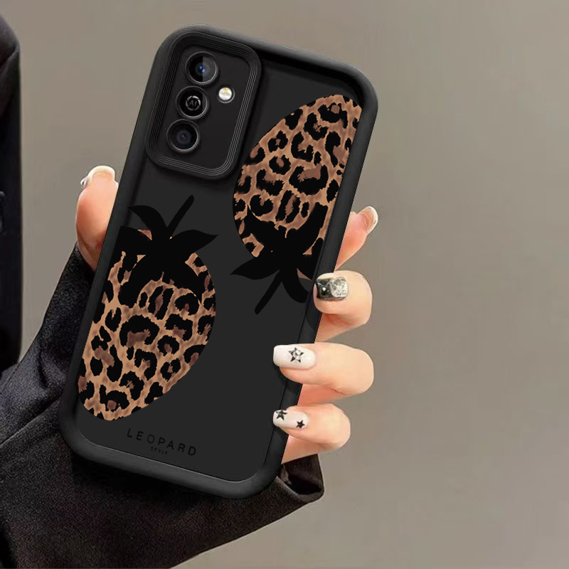 For Samsung A55 35 A53 34 phone case S24Ultra strawberry leopard S23FE/Note20U super fire For Samsung A55 35 A53 34 phone case S24Ultra strawberry leopard S23FE/Note20U super fire