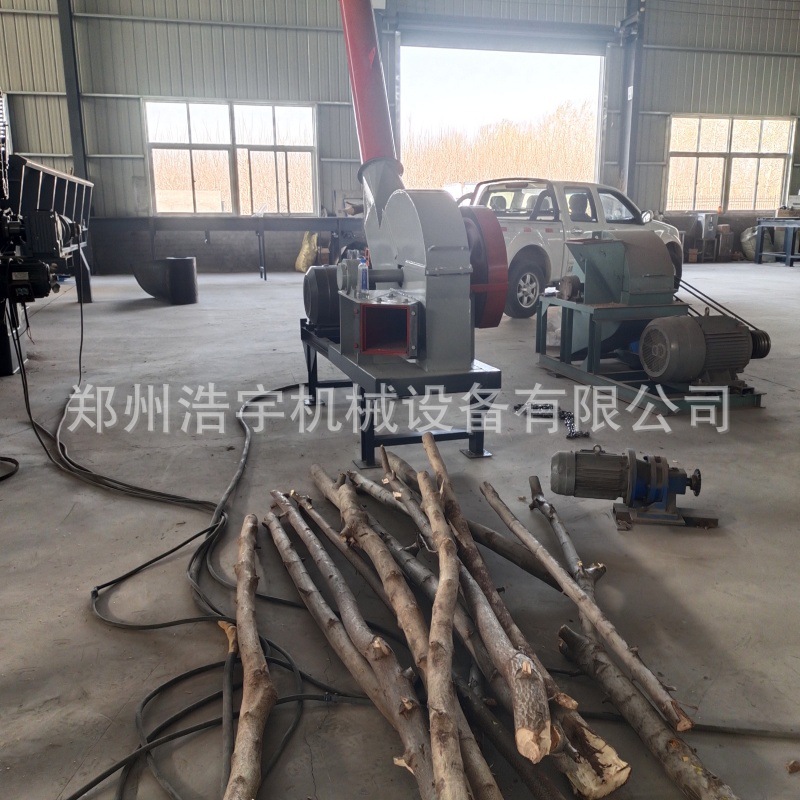 浩宇机械木棒切片机 柴油机移动盘式杂木削片机 造纸用木头打片机