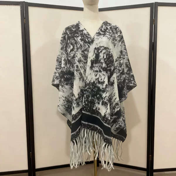 Autumn and winter explosions split ink painting shawl warm striped houndstooth shawl Qinghai Xizang travel cloak outside