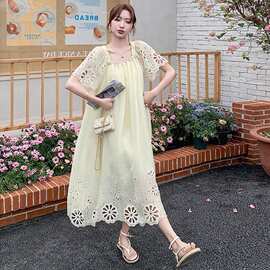 现货法式度假风镂空连衣裙女2025夏季新款时尚宽松俏一件代发包邮