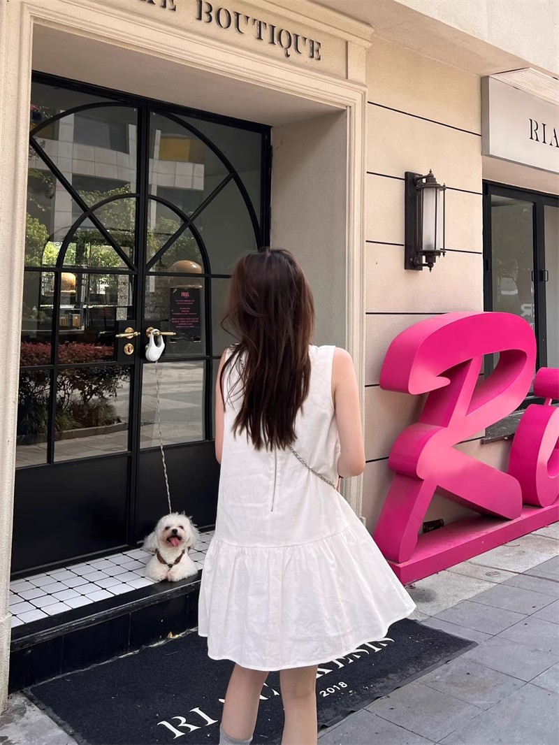 2025년 여름 여성용 프렌치 니치 민소매 조끼 드레스(이미테이션 린넨) 고급스럽고 루즈한 기질