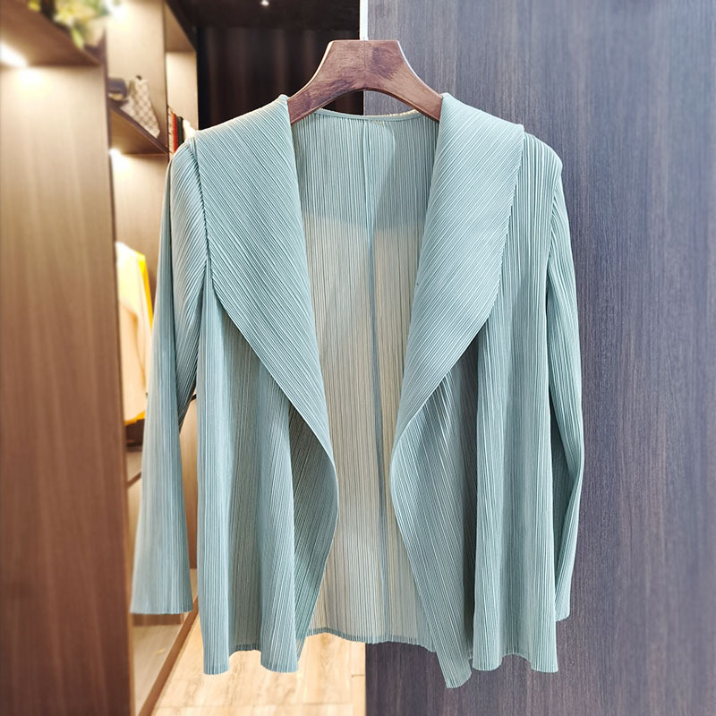 Màu xanh lục nhạt