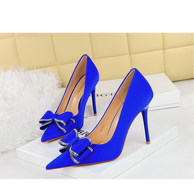 High Heels Stiletto High Heels Damenschuhe flacher Schnitt Pointe Strass Bogen Einzelschuh Damen_voghion.com