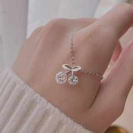 小红书同款韩系闪钻樱桃项链女ins小众百搭高级锁骨链不掉色礼物