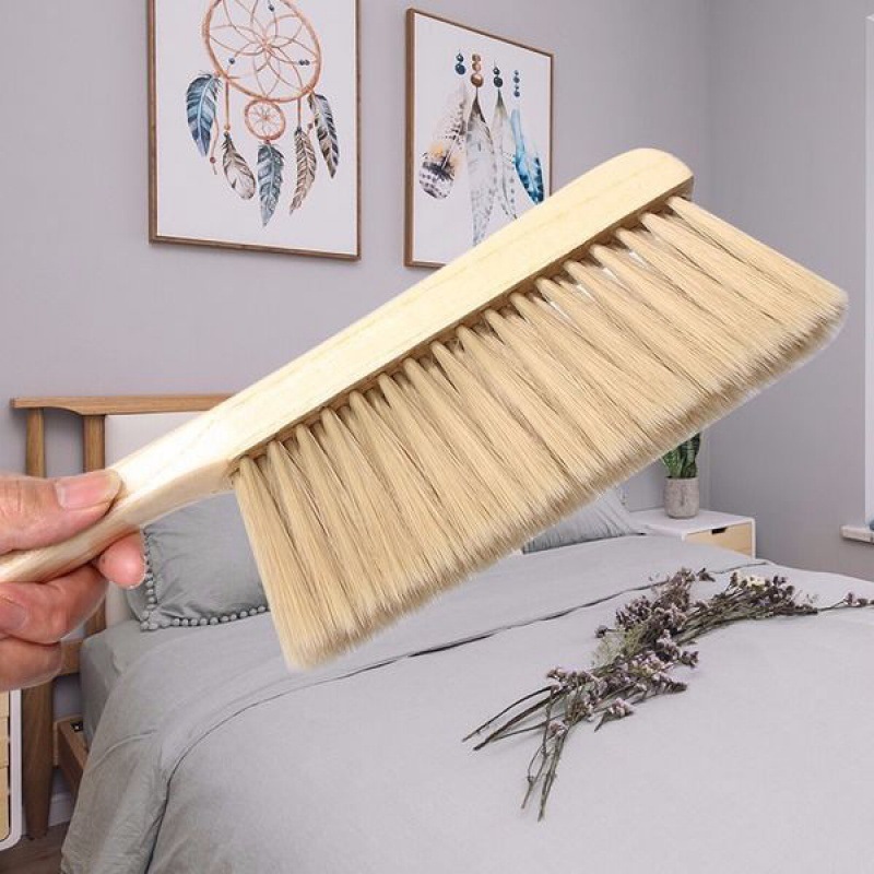 Bed brush household clothes Sticky brush remove dust clean The bed solid wood Soft fur brush wholesale On behalf of