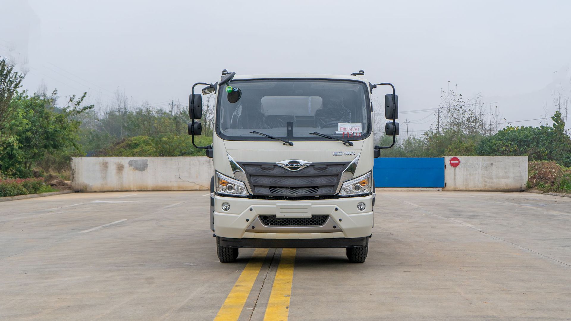 National Vi Foton Ruiwo Es3 Lawn, Crops, Trees, Watering, Green Plant Maintenance 18 Tons 12 Square Meters Greening Spray Truck