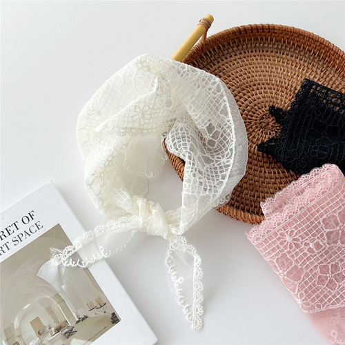 Lace triangle scarf women's spring, autumn and summer Korean hollow fashion versatile small scarf turban bag belt decoration