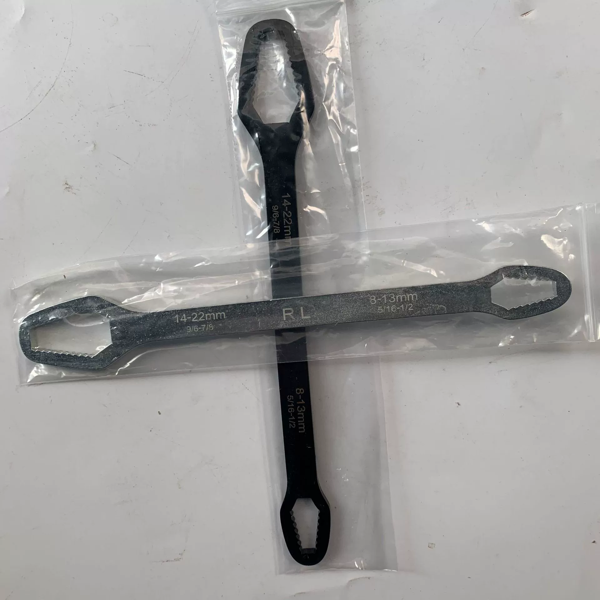 Universal double-sided wrench, fast glasses