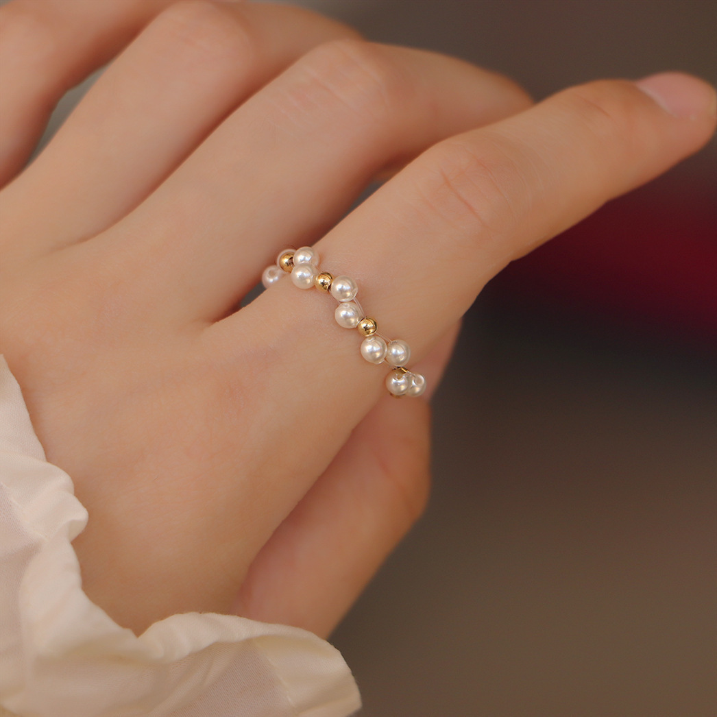 Woven sophisticated design elegant fashionable fresh ring pearl