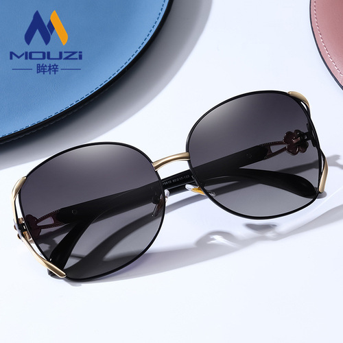 Polarized Sunglasses for Women from European and American Brands, Fashion Gradient UV Protection with a High-End, Instagram-Inspired Trend