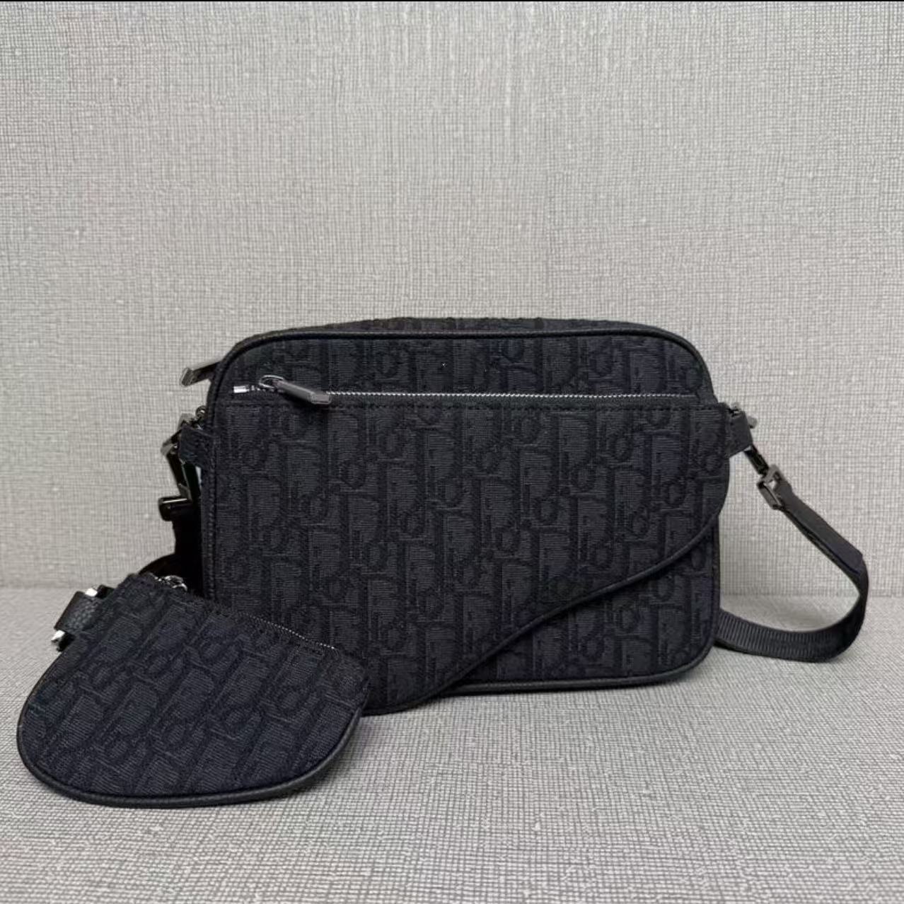 Black cloth three-in-one