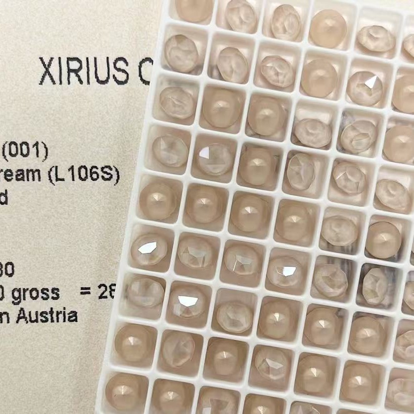 L106S 크림 아이보리