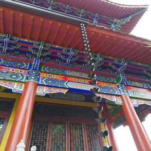 Color Aluminum Alloy Gutter Drainage Chain Eaves Pvc Rain Gutter Villa Temple Copper Aluminum Decorative Rain Chain