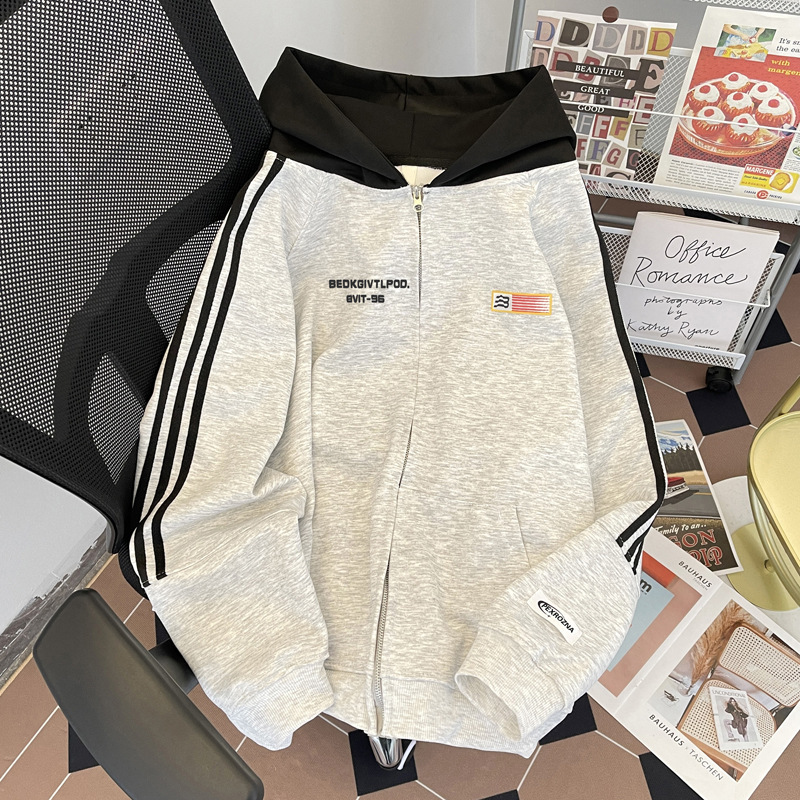 レトロなつなぎ合わせの3本のバーと帽子の衛衣の男女の新型の2024春秋のファスナーの野球服のカーディガンのジャケットのコート|undefined