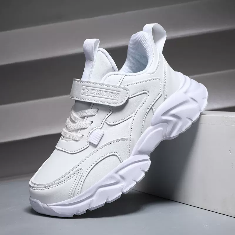 中大童运动鞋轻便小学生儿童2025新款网面跑步春秋季男童软底潮鞋