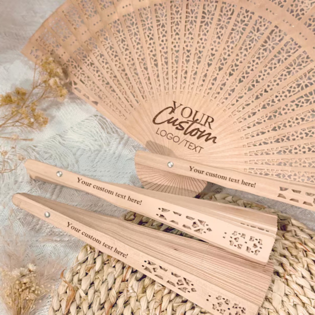 Personalización personalizada logotipo de texto ventilador de madera retro hueco diseño de regalo de negocios ventilador de promoción