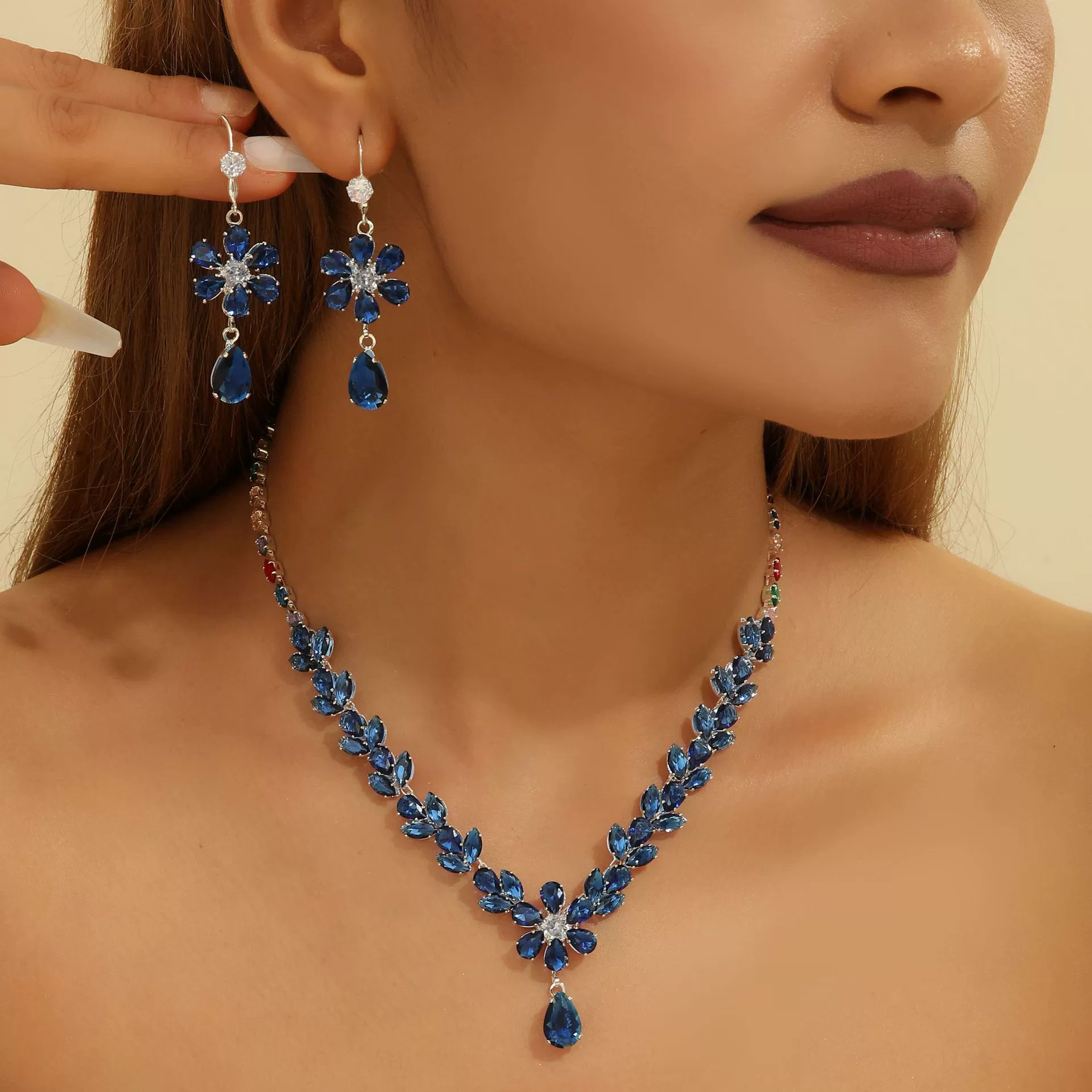 Zirconium, pendant, necklace, fashionable earrings, universal jewelry, European style, flowered